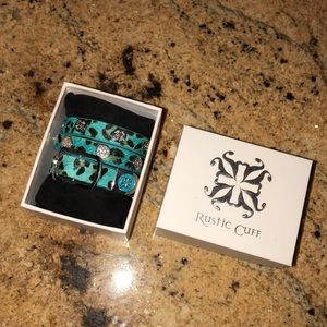 BRAND NEW RUSTIC CUFF! COMES IN BOX